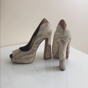 Sam Edelman Alligator Peep Toe Platforms, Size 4.5
